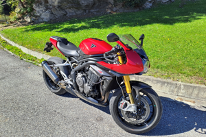 Triumph speed triple rr 2023