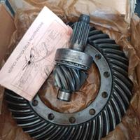 PIGNONE E CORONA IVECO 65.12 ANNO 91