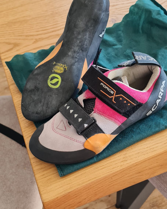 Scarpette da climber arrampicata Scarpa