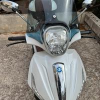 Beverly 300  S i.e. ABS-ASR 2018