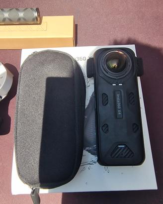 Insta 360 X4