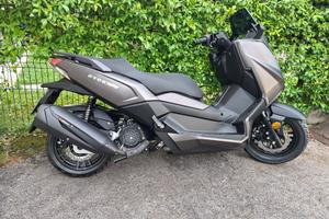 MAXI SCOOTER STORM-T 125cc WOTTAN MOTO