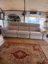 divano  3 posti  relax 