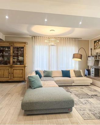 Villa bifamiliare recentemente ristrutturata