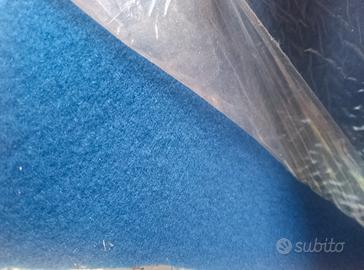 moquette blu