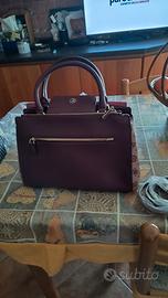 Borsa Magnolia Guess nuova
