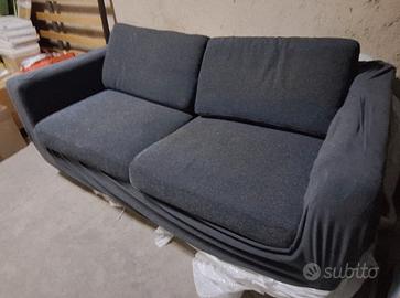 divano due posti