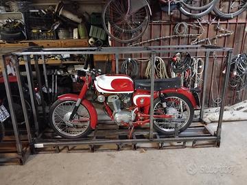 gabbia in ferro per trasporto moto