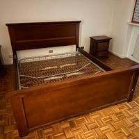 Giro letto e comodini