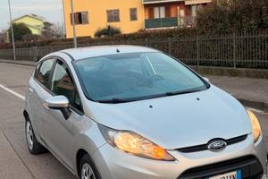 Ford fiesta 1.2 benzina Euro 5