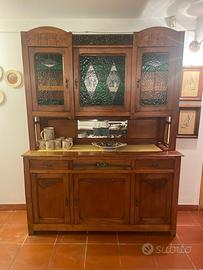 Credenza stile Liberty