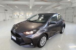 TOYOTA YARIS 1.0 BUSINESS MY22 5 PORTE BERLINA