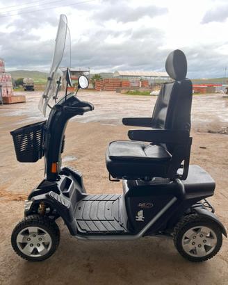 Scooter elettrico per anziani e disabili