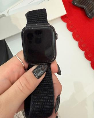 Apple watch SE 2021 44 mm GPS