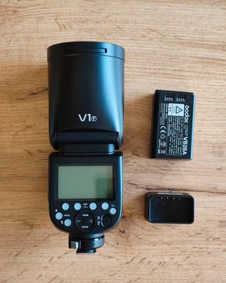 Godox V1-F per Fujifilm – Flash TTL a Testa Tonda