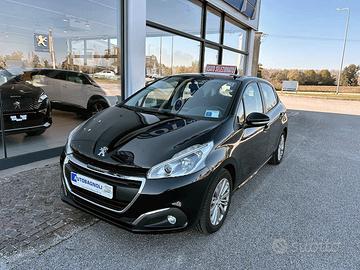 Peugeot 208 ACTIVE PureTech 82 5 p. NEOPATENTATI