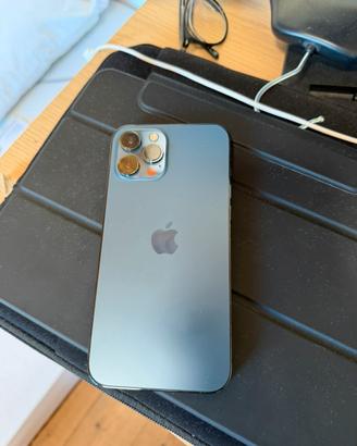 iPhone 12 Pro Max 128GB, colore blu.