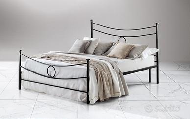 LETTO MATRIMONIALE CON MATERASSO