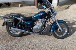 Suzuki GZ Marauder 250 - 1999