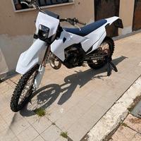 Husqvarna tc 125 TARGATO