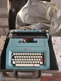 Macchina da scrivere Olivetti Studio 46 vintagge