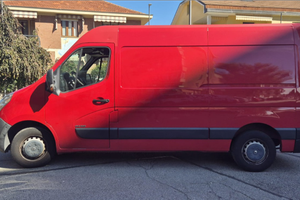 Renault Master L2H2 2011