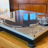 Giradischi Technics SL-1200