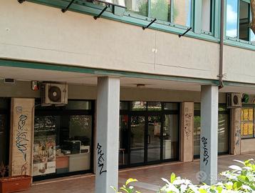 Negozio commerciale/ufficio