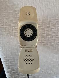 Telefono “Grillo”  anni “60     -colore bianco-