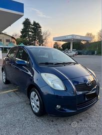 **TOYOTA YARIS 1.3 SOL – 2007 – PRONTA ALL’USO**