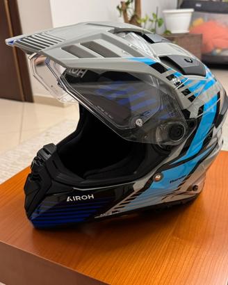 Casco  Airoh bandit