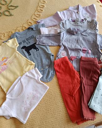 abbigliamento bimba x 3/6 mesi . 