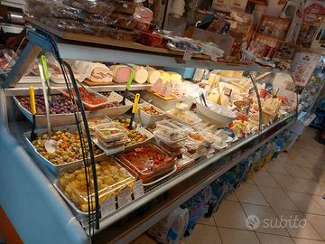 Attrezzature Salumeria e generi alimentari