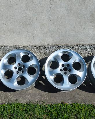 Cerchi Alfa Romeo 17