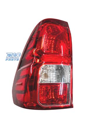 FANALE SINISTRO TOYOTA HILUX 16- ESTERNO