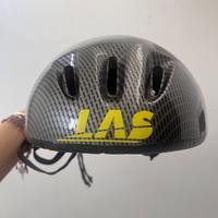 Casco da pattinaggio