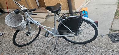 bicicletta atala gomme nuove 