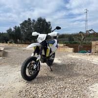 Husqvarna 701 Supermoto - 2018