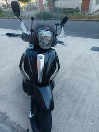 Scooter Beverly Piaggio 300 anno 2015