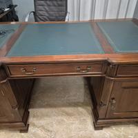 SCRIVANIA CLASSICA STUDIO. TOP