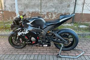 Kawasaki Ninja ZX-10