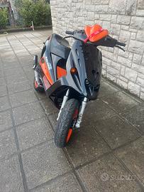 Malaguti phantom f12