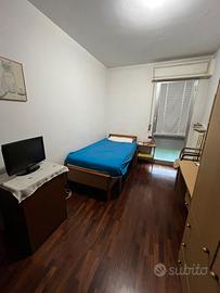 Stanza singola zona via Traversetolo