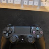 Controller PS4 Jet Black - PARI AL NUOVO