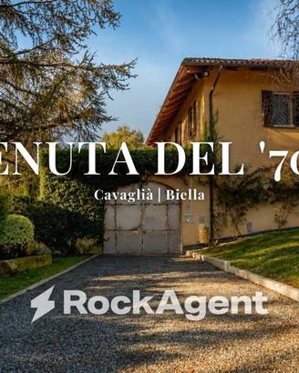 Villa di 800 m² con più di 5 locali e box auto a C