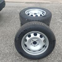 gomme  Goodyear  4 stagioni ano 2023 215 65 16
