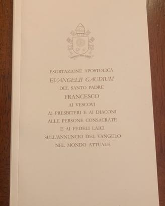 Libro enciclica di Papa Francesco