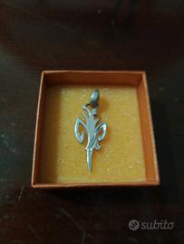 ciondolo tribale in argento 925