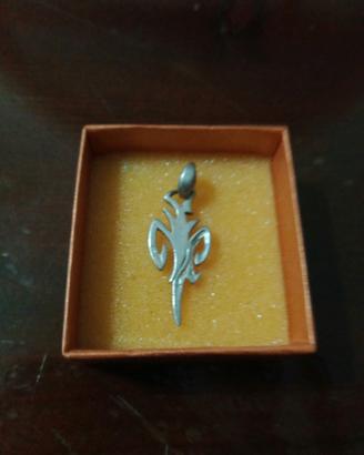 ciondolo tribale in argento 925