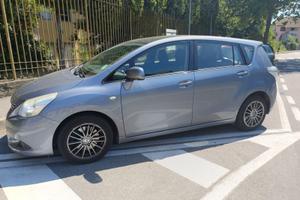 Toyota verso 2.2 d cat 7 posti